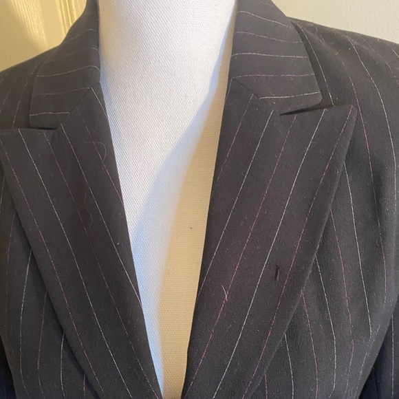 Rafaella black pin striped women's blazer, size 6 - Picture 3 of 8